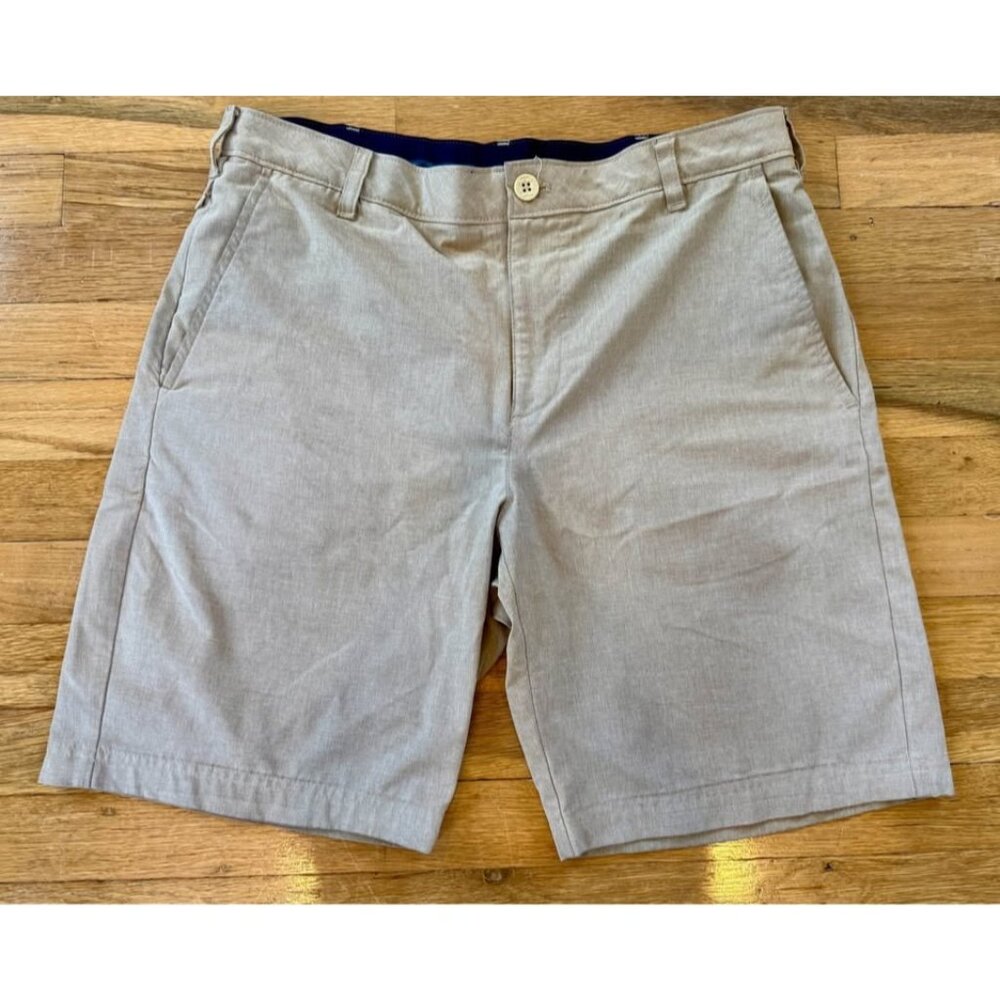 IZOD Men’s Shorts Size 32 Tan